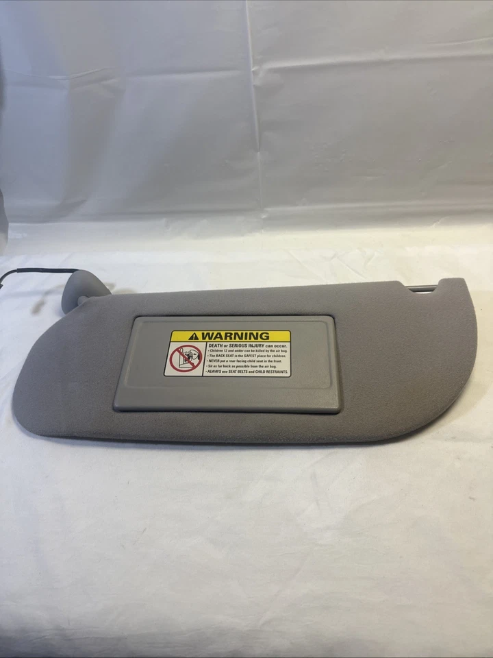 Parasol Lincoln Town Car 1998-2000 con espejo retrovisor iluminado, Home Link OEM Chrysler Foto 2 de 4