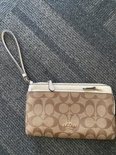Coach long wallet signature double zipper bicolor