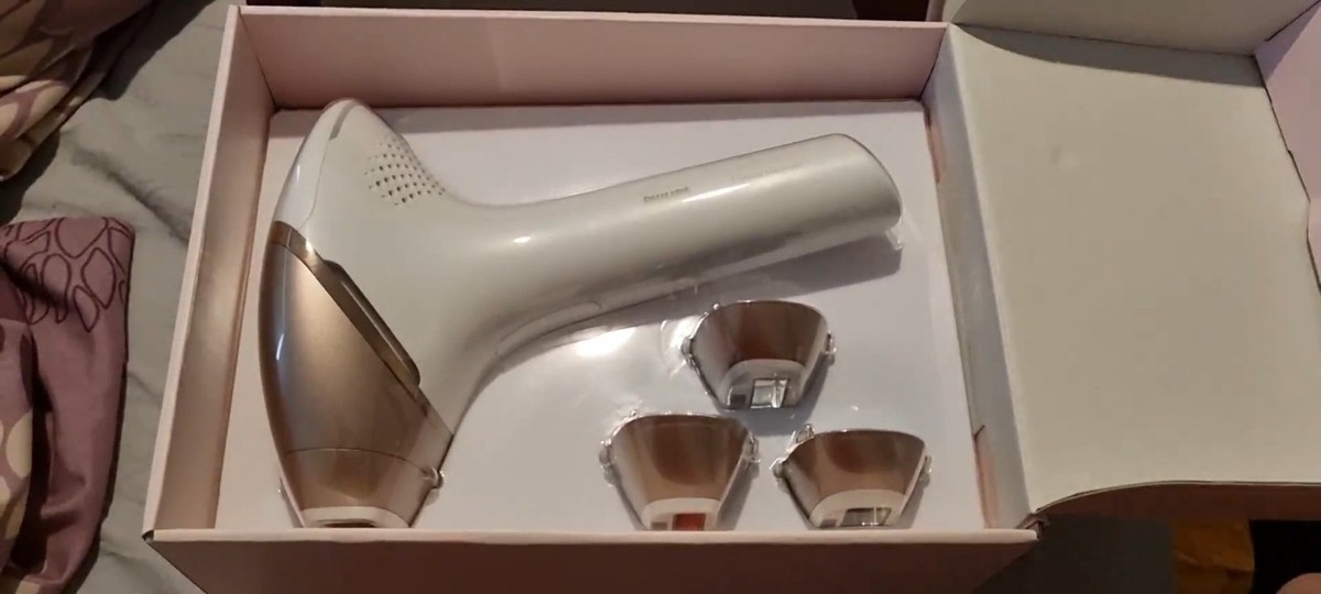 Philips Lumea Prestige IPL Hair Removal Device - White/Rose
