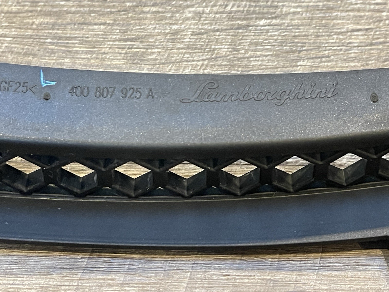 Lamborghini Gallardo LP570 2010-14  Front Bumper Side Grille 400807926A  Right
