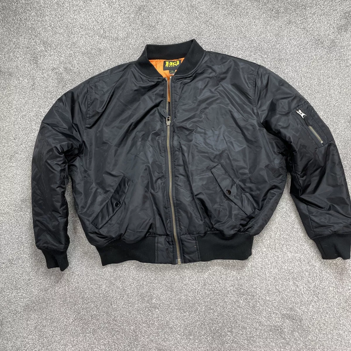 CHAQUETA BOMBER NEW ERA X ALPHA INDUSTRIES NEGRA PARA HO