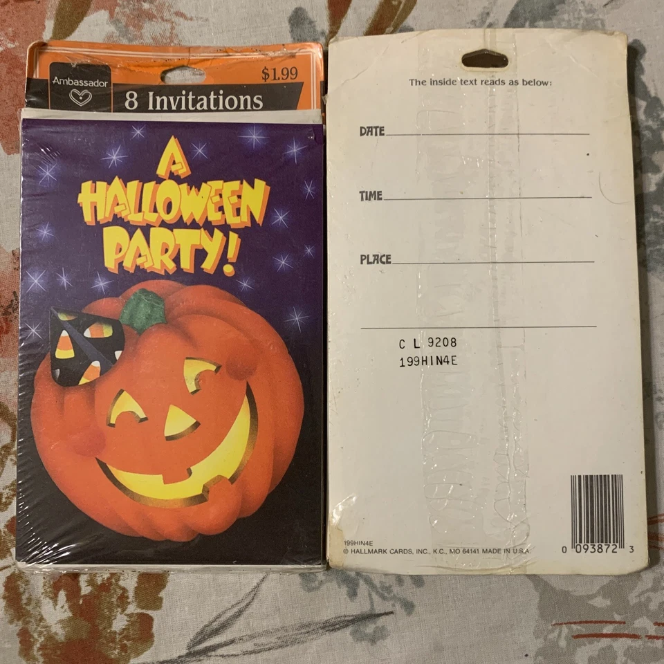 2 paquetes de 8 invitaciones cada uno con sobres - Un título de calabaza de fiesta de Halloween Foto 2 de 2