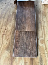 laminate flooring planks