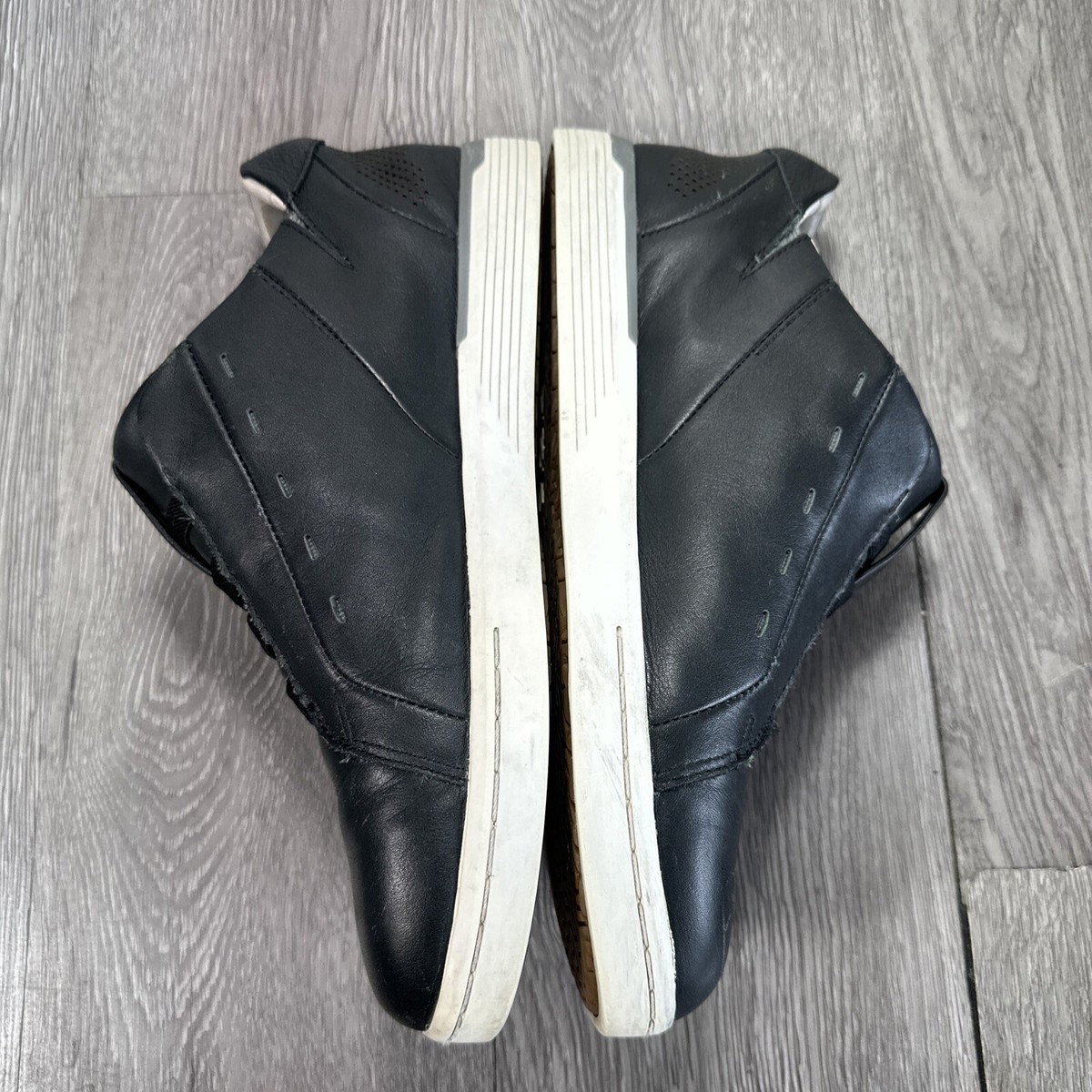 Kizik Mens New York Shoe Sz 8.5 Slip On Hands Free Casual 