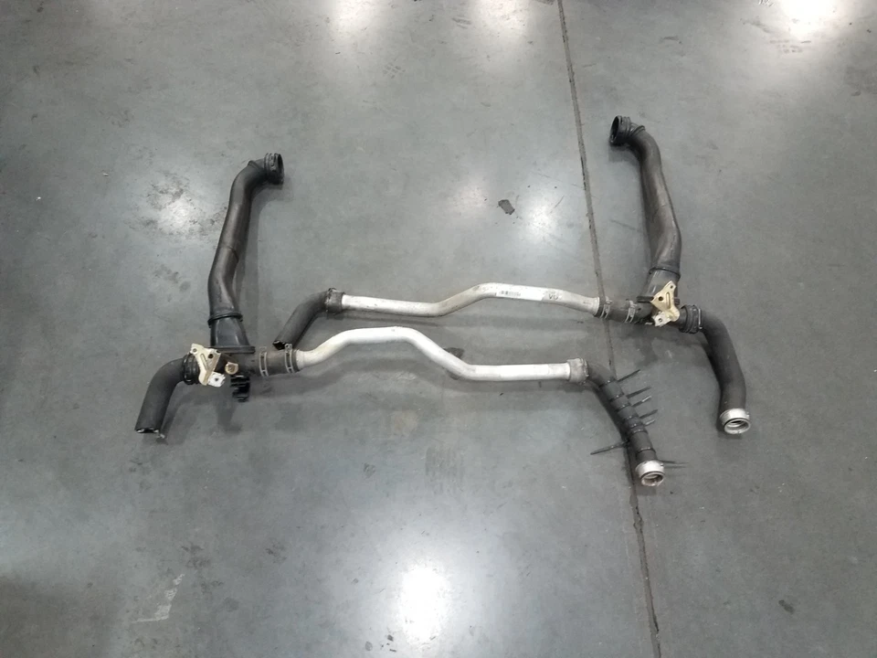 Porsche Cayman S 987 2007 tubos cruzados de radiador #3075 Foto 3 de 4