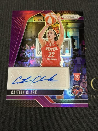 Caitlin Clark 2024 Panini WNBA Prizm Purple Rookie Auto /49 Indiana Fever