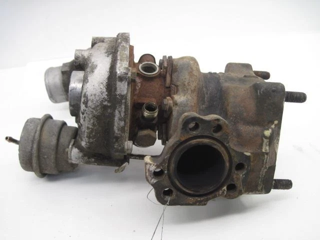 TURBO Audi A6 Allroad S4 00 01 02 03 04 05 Derecho 659039 Foto 3 de 4