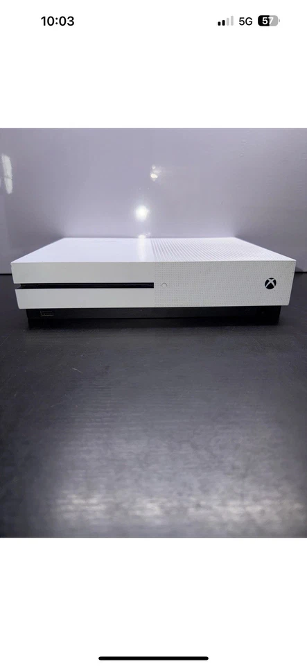 Lote Videojuegos X4 Xbox One S y PS5 Foto 4 de 4