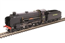 Hornby R3458 SR 4-4-0 'Shrewsbury' Schools Class dcc ready