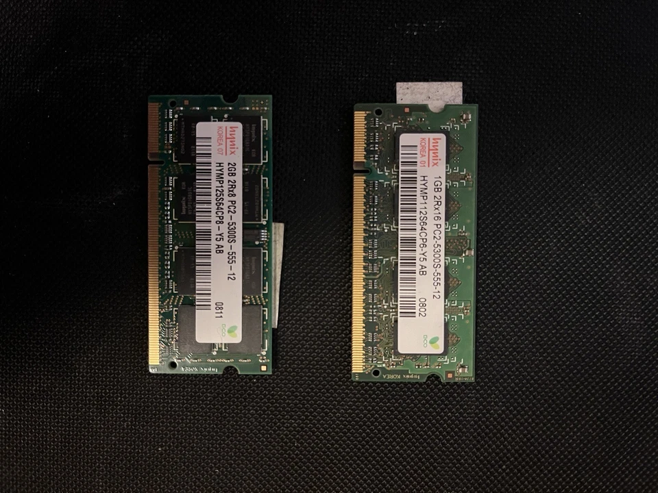Hynix Memory 2GB (2R x 8GB) PC2-5300S-555-12 - Image 2 of 2