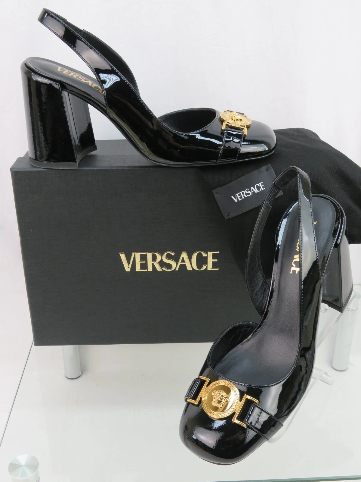 Versace — NIB VERSACE BLACK PATENT LEATHER GOLD MEDUSA LOGO SANDALS HEEL PUMPS 40 10