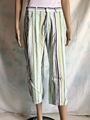 Blau/schwarz/weiß/grün gestreifte Caprihose - Bild 1 von 4
