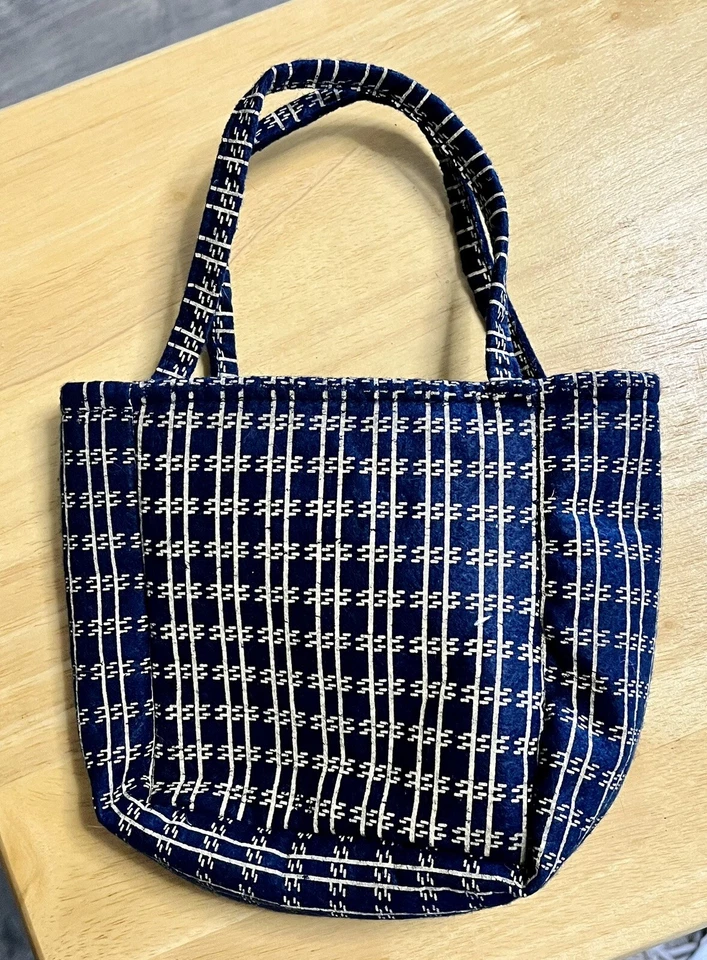 Prim Ditty ~ Gift Bag Navy &  White Pattern “ Believe”  Child’s Bag 6x5” - Image 3 of 4