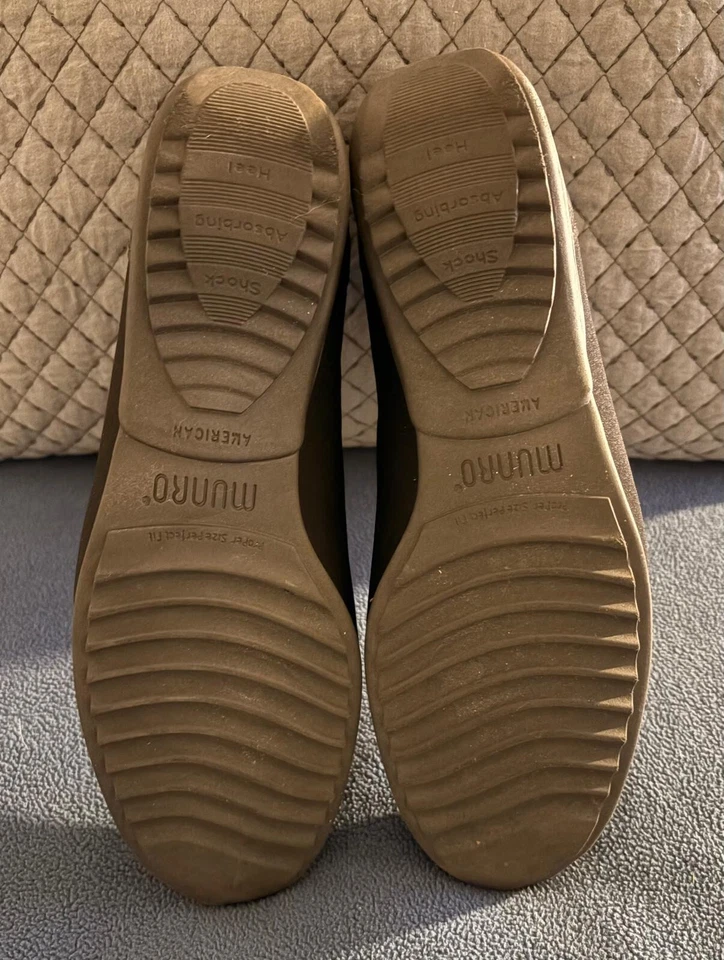 Munro womens traveler comfy flats slip-On black size 7 Narrow made in USA - Image 3 of 3