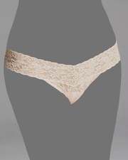  24 Hanky Panky Womens Beige Signature Lace Low Rise Thong Panty One Size 2-12 