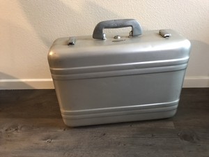 halliburton aluminum briefcase