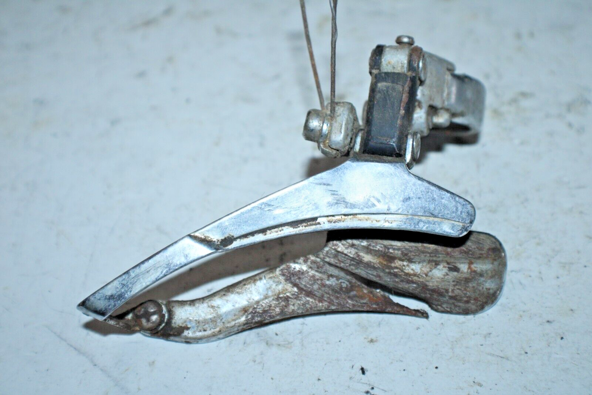 Shimano Vintage Front Derailleur 28.6mm Bottom-Pull FD-M301 Japan