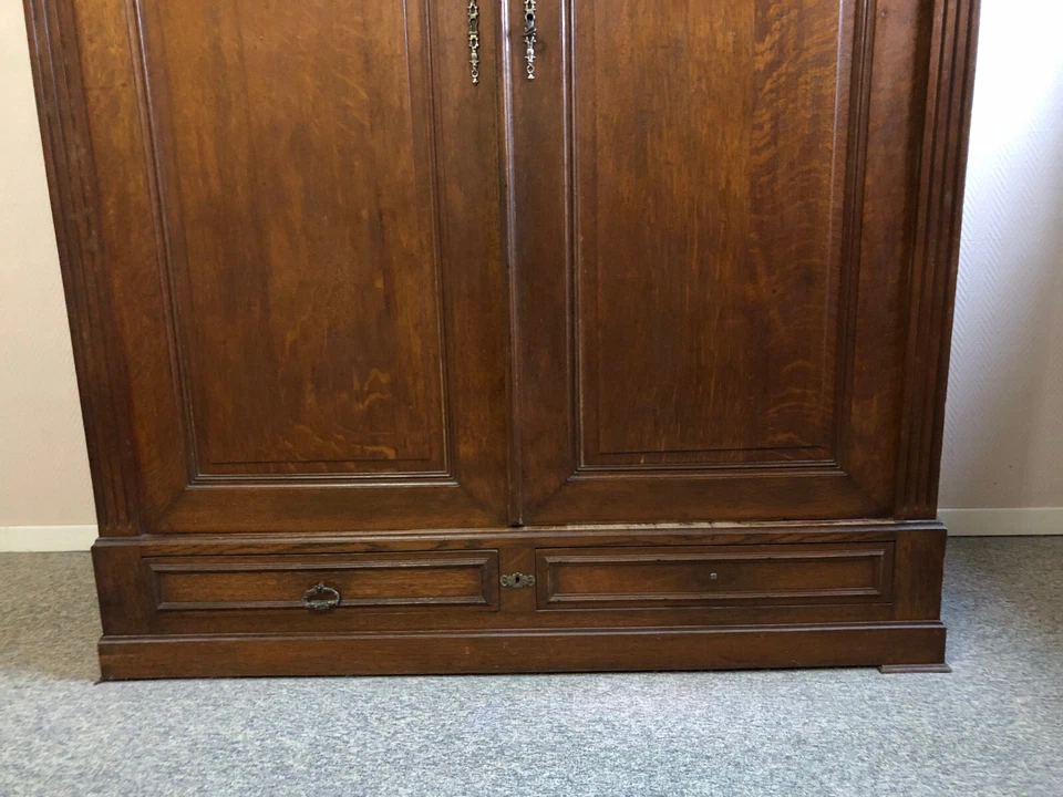 Grande Armoire style Louis Philippe époque 19 eme siècle en chene massif - Photo 3/4