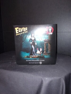 Dept 56 Snow Village Halloween '' ELVIRA WALKING GONK '' 6005484