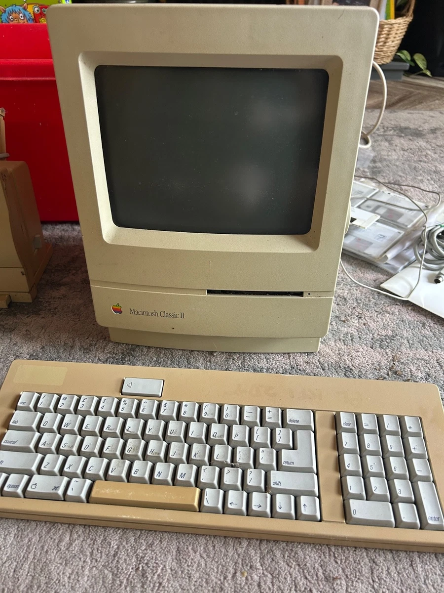 Apple Macintosh Classic Vintage Computers & Mainframes for sale