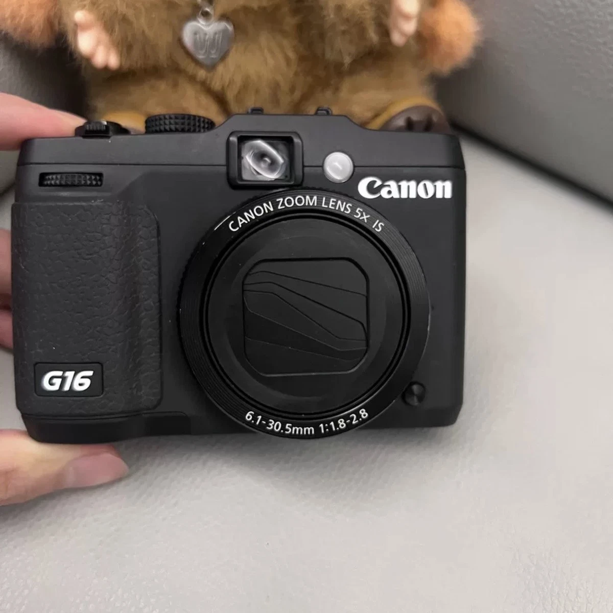 Canon PowerShot G16 Bridge Digital Cameras 12-13.9 MP Maximum