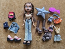 Bratz Vintage Dolls Bundle with Clothes and Accessories See Pics MGA 2000s