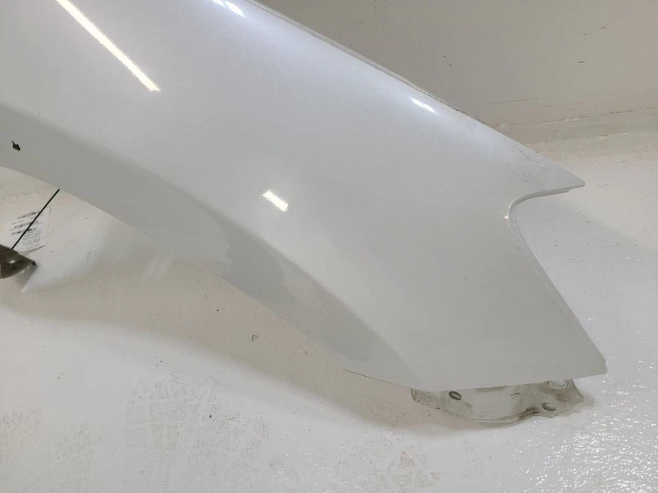  2006 2007 2008 TOYOTA RAV4 Passenger Fender With Antenna Without Fender Flare   Foto 2 de 4