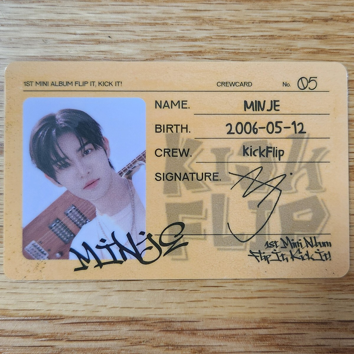 Minje Crew Card Photocard 1st Mini Album Kickflip Flip it Kick it