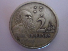 RARE 1988 Australian $2 TWO DOLLAR COIN with the HH And RDM initials Circulated