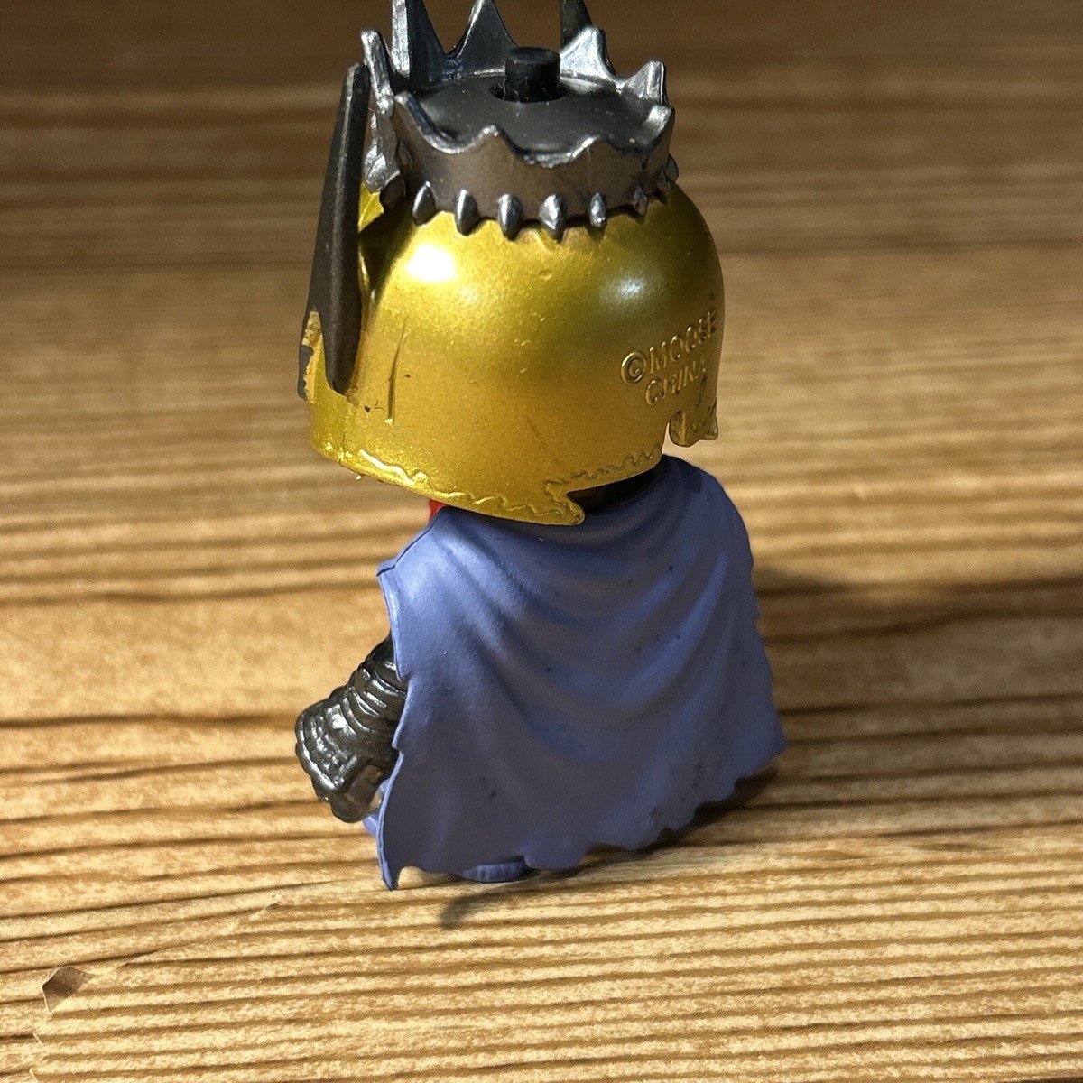 Treasure X Figure Gold Dipped Exis King Knights Heroes Vs