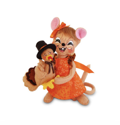 Annalee 6  Girl with Turkey - Thanksgiving 2017 - 350817  Autumn Fall Doll Mouse