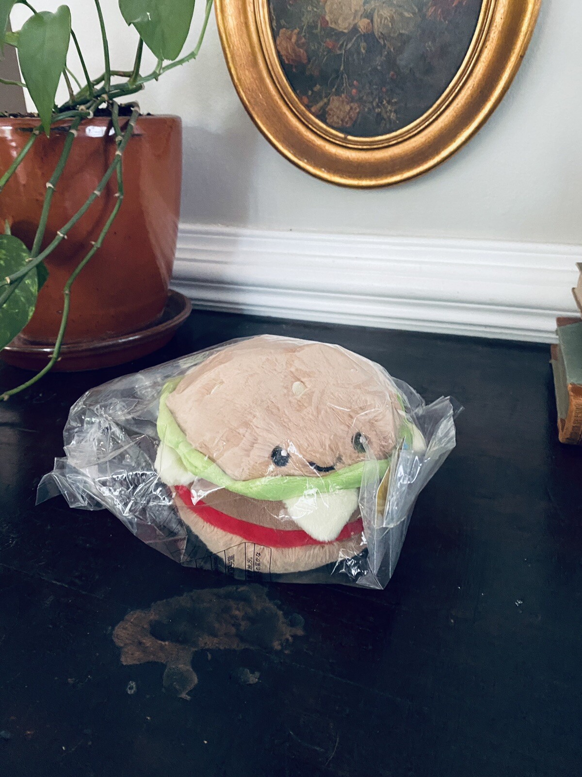 squishable hamburger