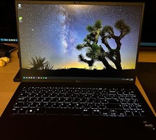 LG Gram, i7-1360P, 16GB RAM, 1TB SSD, 16 Inch 2560 x 1600, 26 cycles