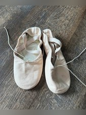 Capezio Leather Split Sole Ballet Shoes Kids Size 1.5M Pink