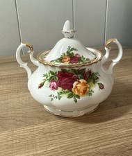 Vintage 1962 Royal Albert Old Country Roses Sugar Bowl