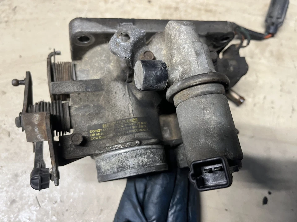 Camioneta Ford F150 F250 1988-1996 camioneta pickup 5,0 5,8 doble diámetro carrocería del acelerador OEM Foto 2 de 4