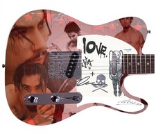 Dave Navarro Jane's Addiction Autographed Sonic Reverie Custom Graphics Guitar A