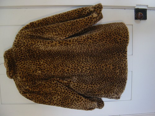 WOMENS "MIDNIGHT VELVET" FAUX FUR WATER RESISTENT BUTTON UP COAT, REVERSE SZ S - Picture 2 of 7