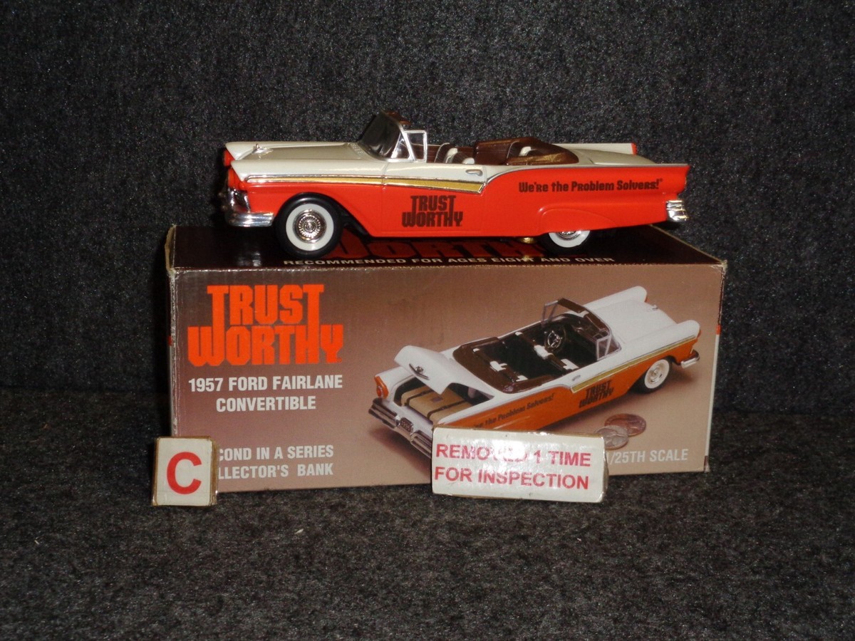 LIBERTY 1957 フォード MOONEYES ミニカー TRUSTWORTHY HARDWARE 1957 FORD FAIRLANE CONVERTIBLE DIECAST CAR