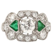 Women's Engagement Ring With 4.20 TCW Simulated Green Emerald White Sapphire