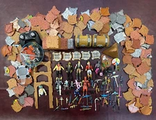 Fortnite Lot 150+ Building Material Squares 10 Figures 40+ Weapons Lots Of Extra