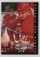 1995-96 Fleer Ultra Premier Pivot Gold Medallion Sergei Fedorov #1 HOF e0k