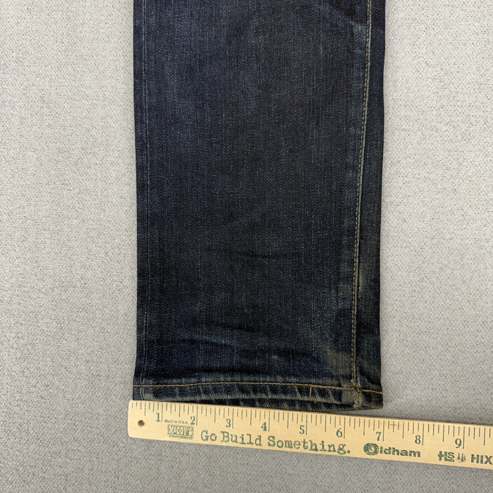 Uniqlo Slim Fit Selvedge Jeans Mens 34x34 Stretch Denim Wallet Pocket Fade thumbnail 4