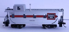 Bachmann HO 14001 - Slanted Offset Cupola Caboose "Chicago, Burlington &