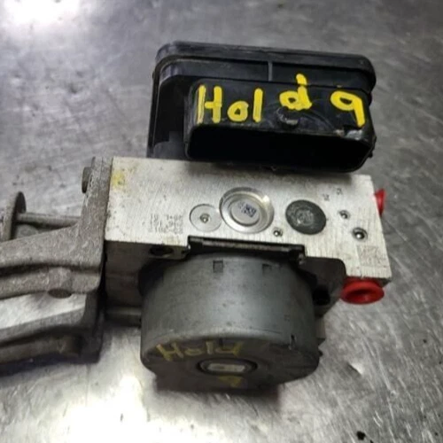 2018-2022 Chrysler 300 Abs Pump Anti Lock Brake w/o adaptive cruise Assembly OEM - Image 4 of 4