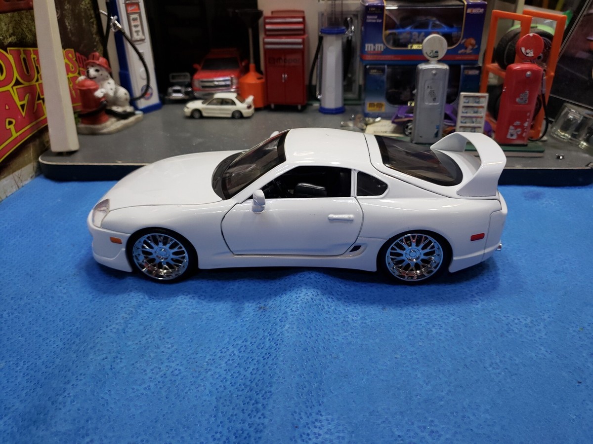 Jada Fast and Furious 7 Brian's Toyota Supra 1:24 White BEAUTIFUL