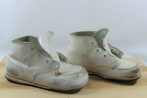 stride rite white high top shoes