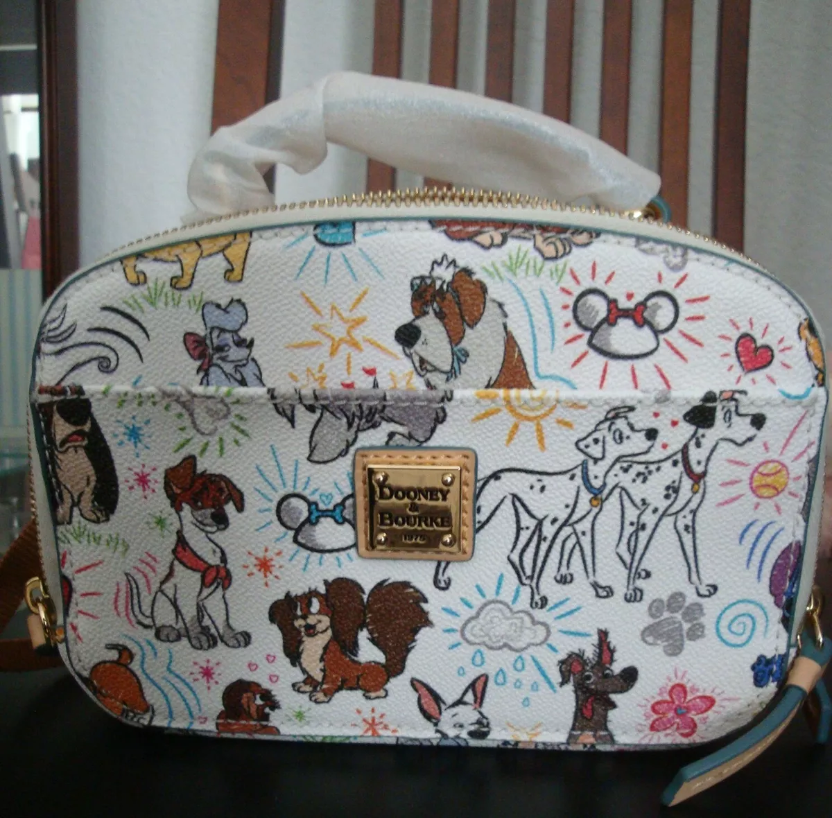 Disney Dooney Bourke Dogs Sketch Ambler Crossbody