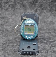 Tamagotchi Original 1997 Bandai Virtual Pet Clear Blue silver gray buttons