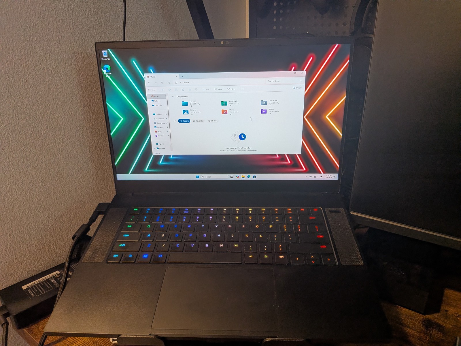 Razer Blade 15 Advanced Model 15.6" (1TB SSD, Intel Core i7 